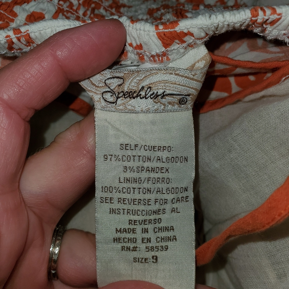 Precious spring halter dress. - Picture 3 of 7